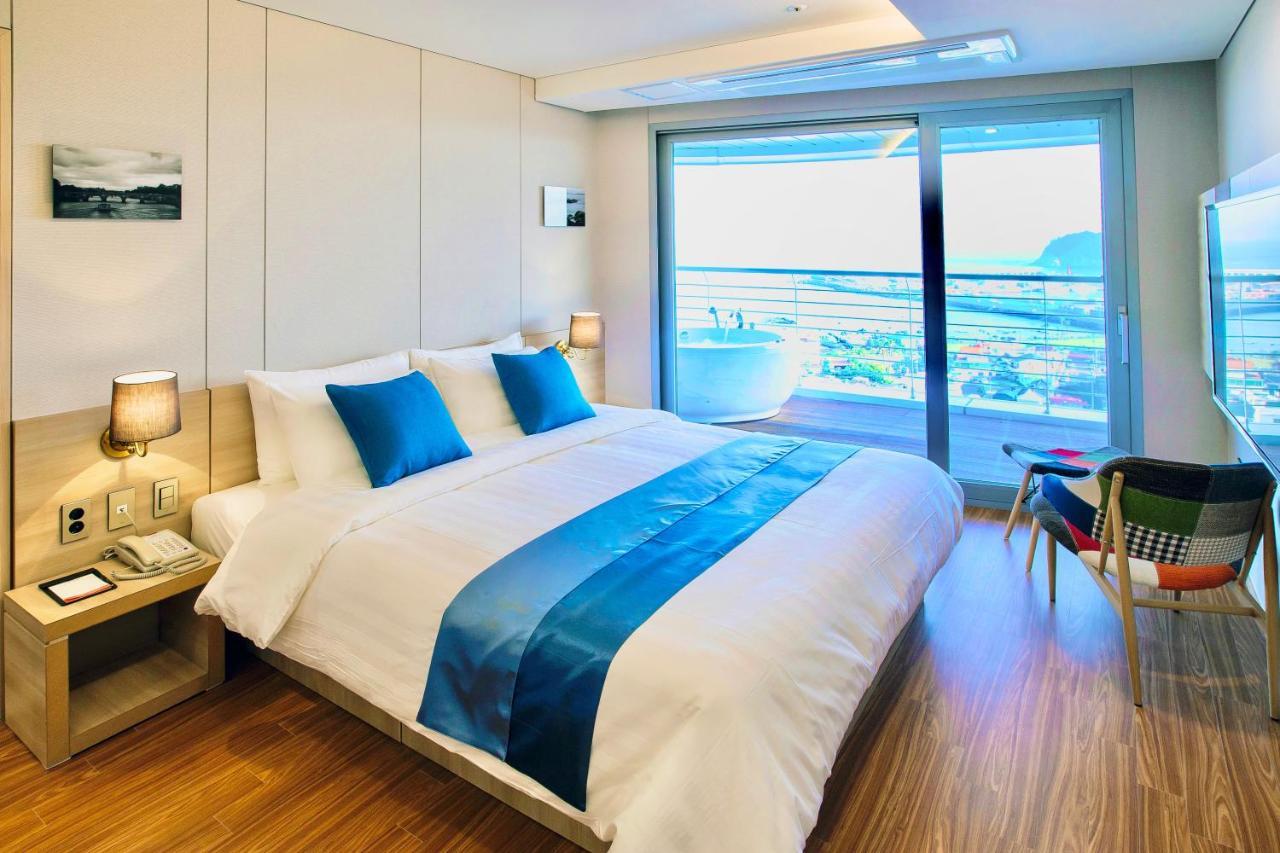 Hotel Bridge Seogwipo Ngoại thất bức ảnh
