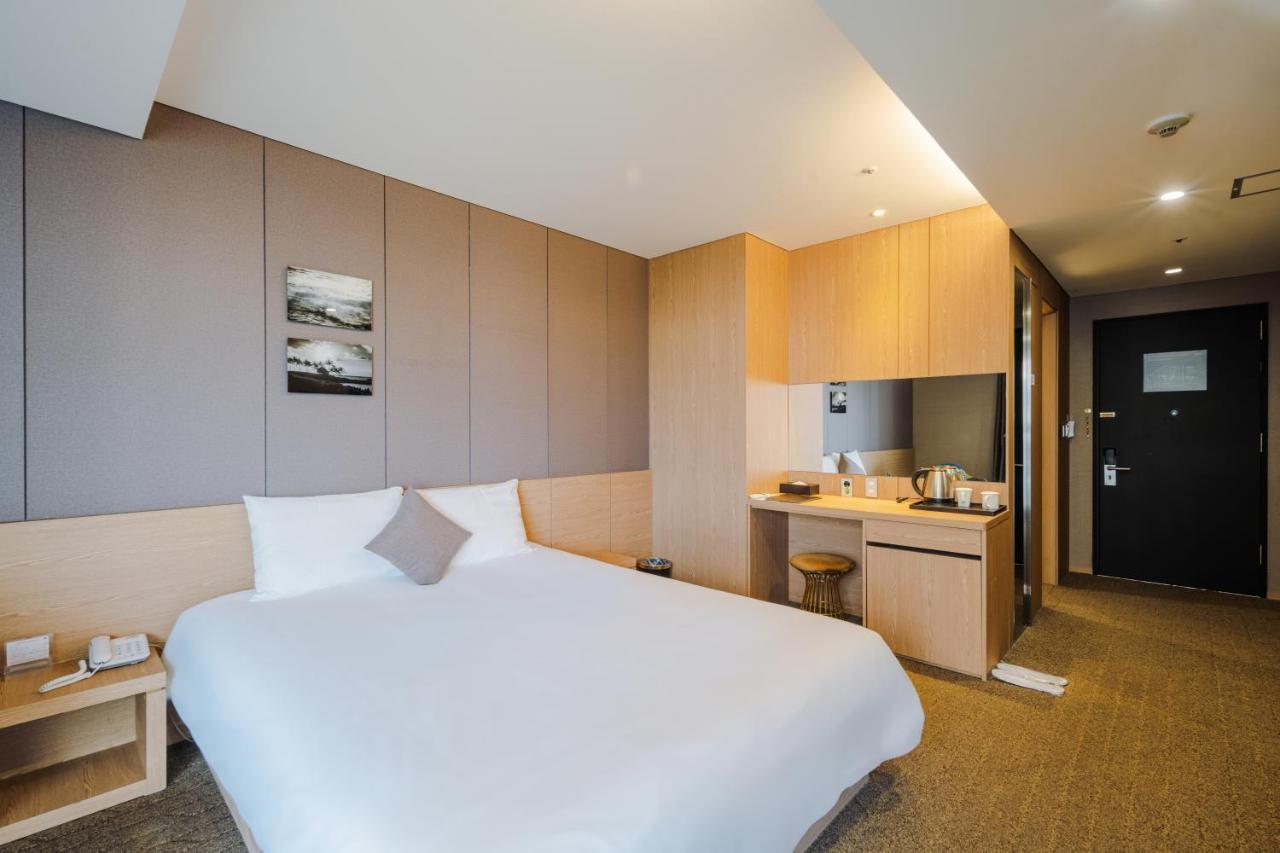 Hotel Bridge Seogwipo Ngoại thất bức ảnh