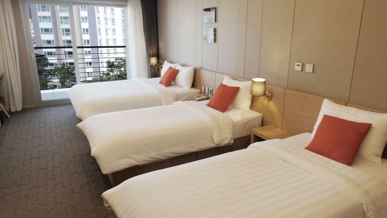 Hotel Bridge Seogwipo Ngoại thất bức ảnh