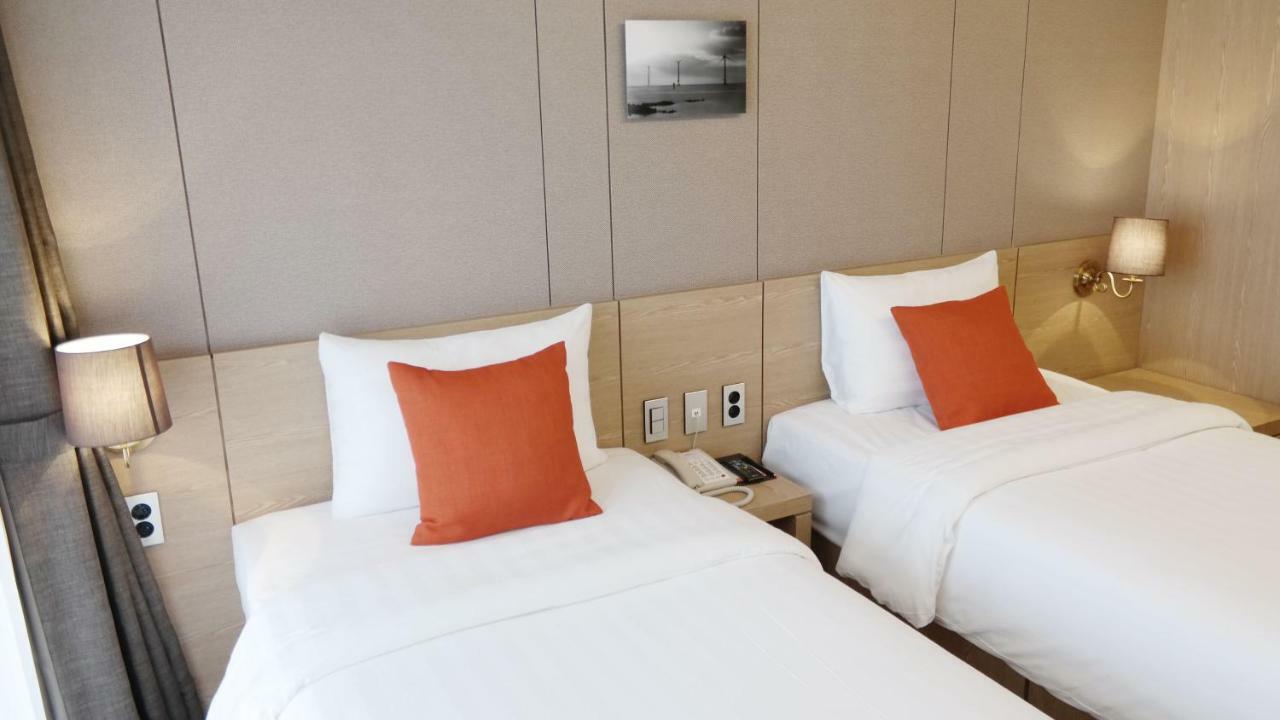Hotel Bridge Seogwipo Ngoại thất bức ảnh